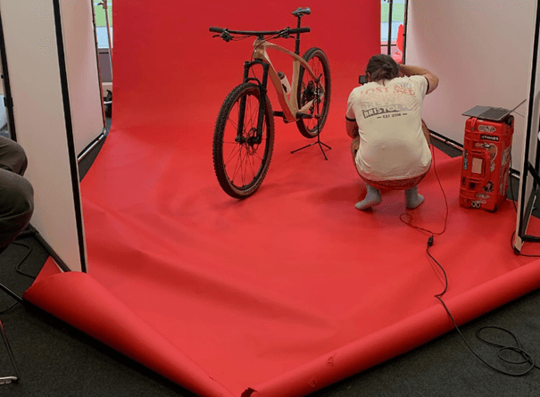 Première exposition de la marque - vélos exposés